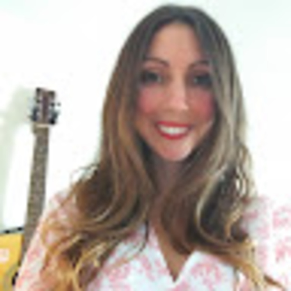 Meet your Posher, Elissa